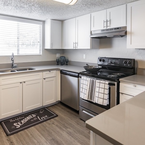 Neighborhood | Clearwater apartments for rent | Bluestone on the Bay